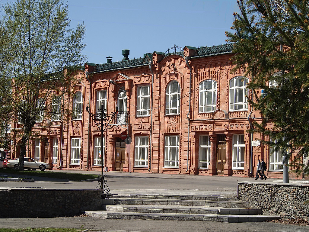 Бийская библиотека имени В. М. Шукшина